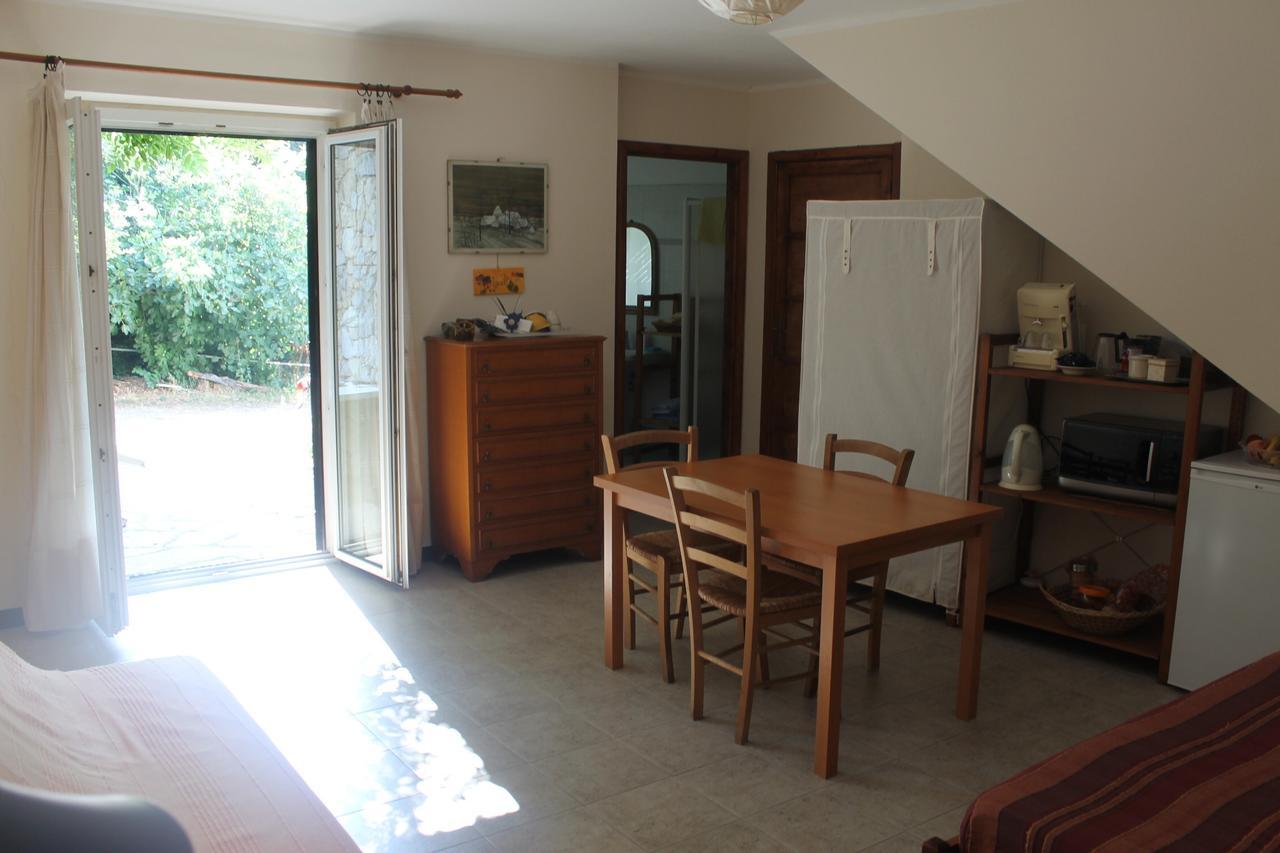 B&B Giucalu Calice Ligure Exterior photo